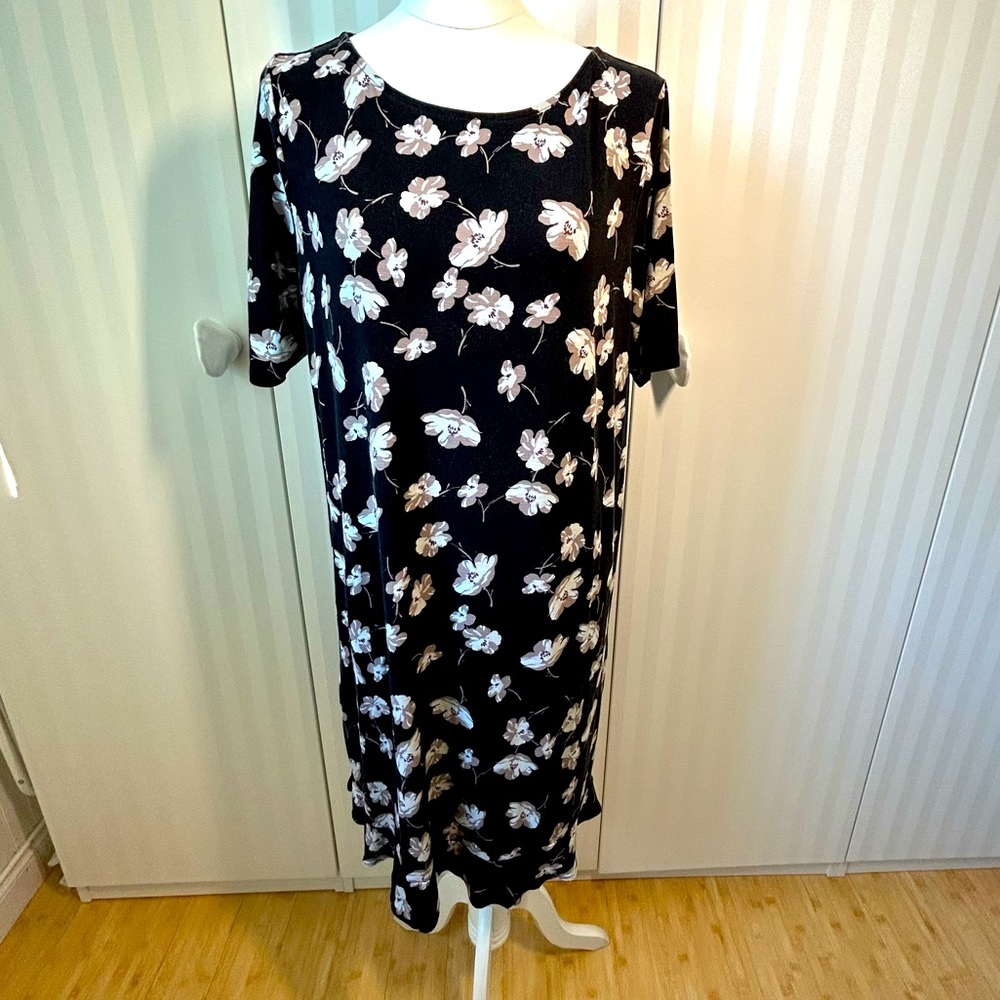J Jill black with brown white leaves long casual comfy dress Size L